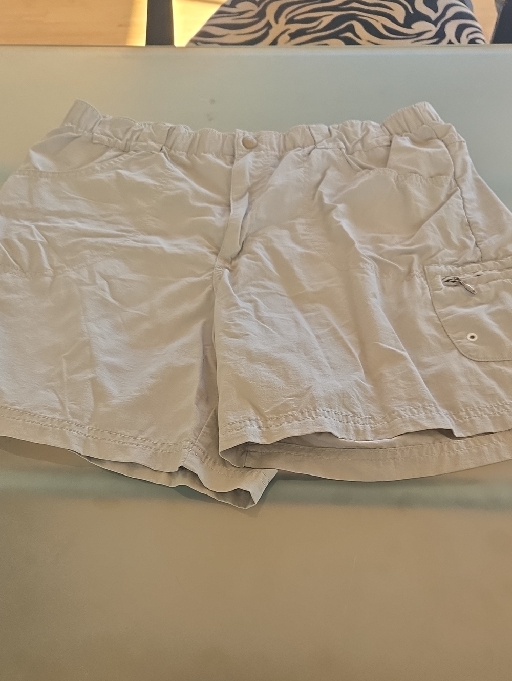 Columbia Men's Light Beige Cargo Shorts - Elastic Waist
